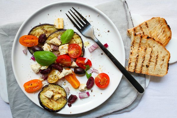 Quels sont les apports nutritionnels d'une alimentation végétarienne ou végane ?